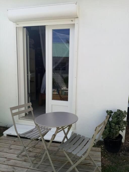 Chamb'Bouchons Appartement Saint-Francois  Buitenkant foto